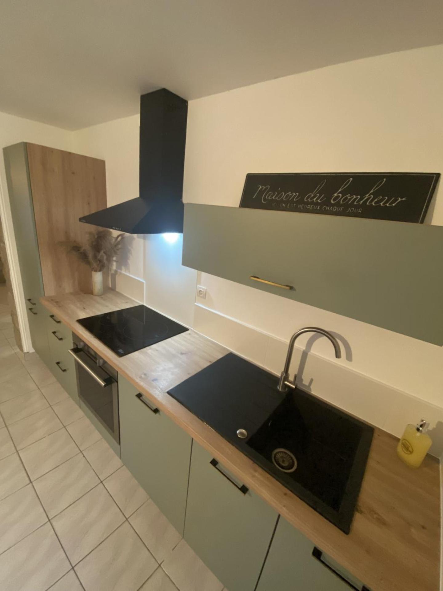 Appartement Tout Equipe 2 Chambres + Jardin Saix  Ngoại thất bức ảnh